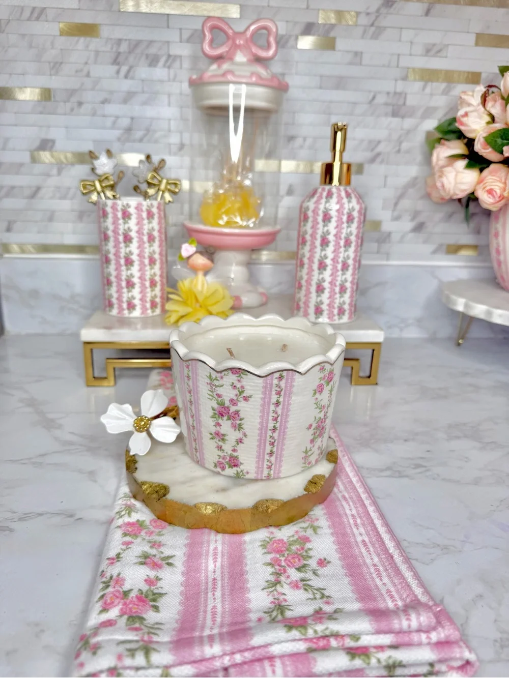 Pink Floral Ceramic candle